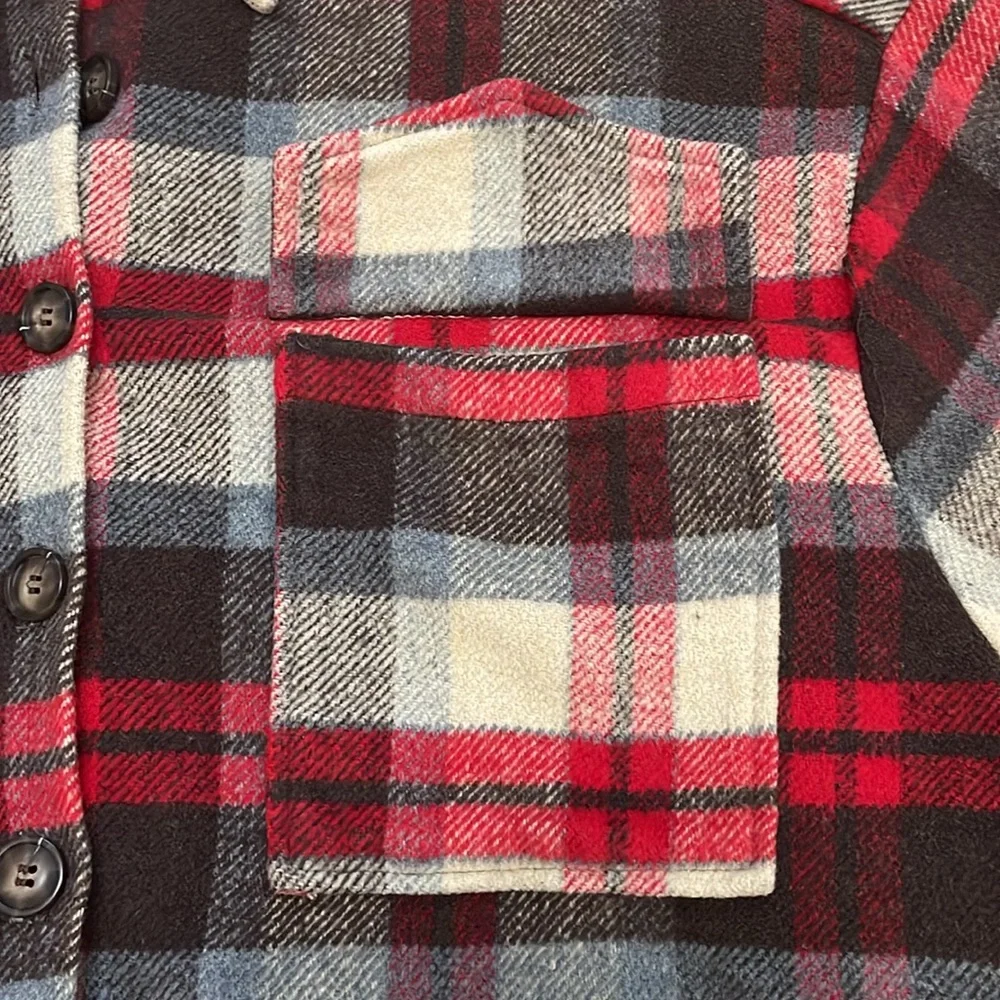 Nordstrom Oversized Plaid Flannel Button Up Shirt Jacket - Picture 4 of 5